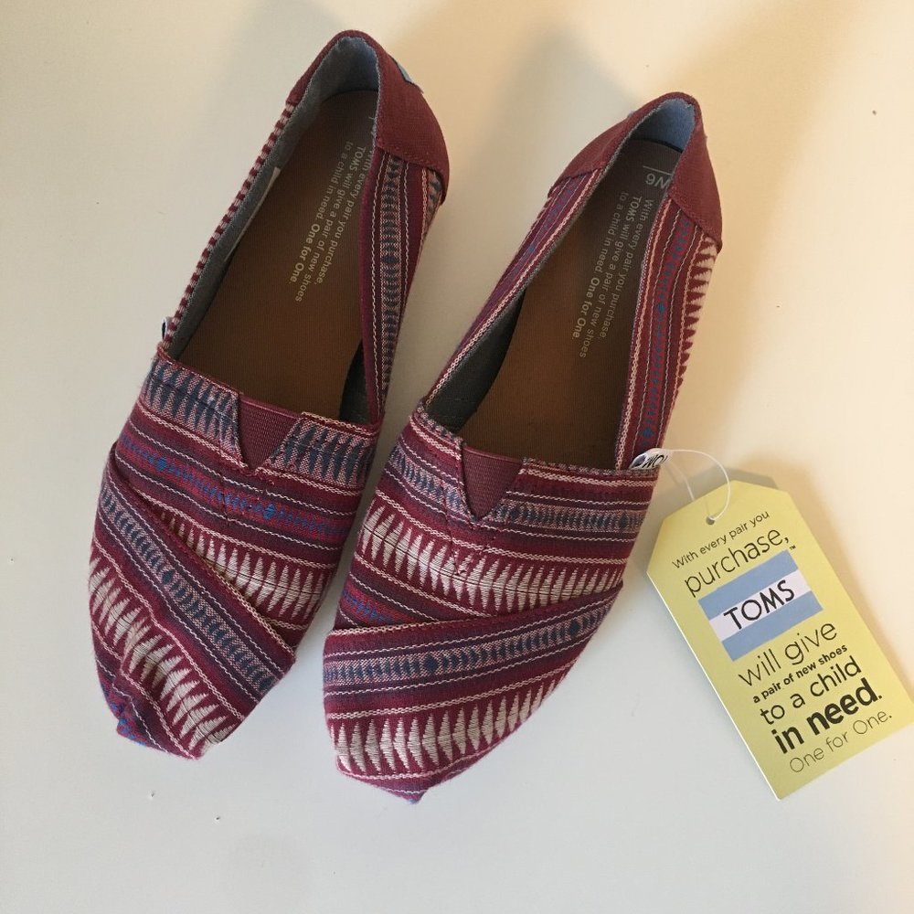 Brand New Toms Women's 6 - Picture 2 of 3